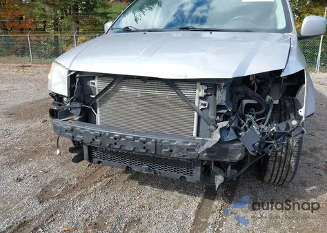 2010 Dodge Grand Caravan Sxt z USA, uszkodzony, nr VIN 2D4RN5D11AR107738